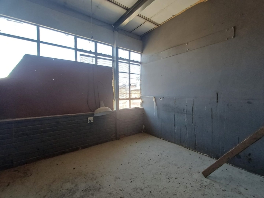  Bedroom Property for Sale in Pienaarsdorp North West